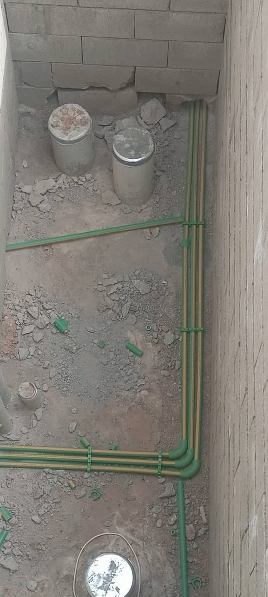 تآسيسات مصطفى الطائي 
صحيات عامة بيوت وشقق وعمارات ومواقع حكومية شغل هندسي وعلى  گبان حفر نضام كص كوسره وكور يعني ماكو تفليش وتكسير مكان العمل الموصل الايسر والايمن ***********
            ***********
