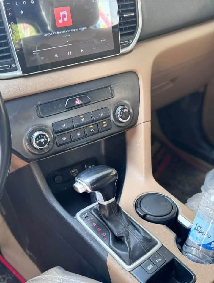 سبورتج خليجي 2019 رقم بغداد بااسمي 
سنويه وهزه جديده 
مكينه 2000 دوش 
سياره جاهزه تحكمات مقود درايف مود ثلاث وضعيات قياده سبورت نورمل ايكو حساس خلفي امامي جانبي 
تخم تاير بطاريه جديده صدر امامي خلفي جديد
كير محرك مامفتوح برغي ع وضع شركه تبريد كفاله 
سياره بدون حادث بدون تبديل بدون أضرار 
بيها نص بنيد صبغ اثر تقشير مو حادث يعني فقط شبرين بالبنيد سعرها 168 مجالها بسيط ***********

نص مكتوب في الصور:
- 41°C