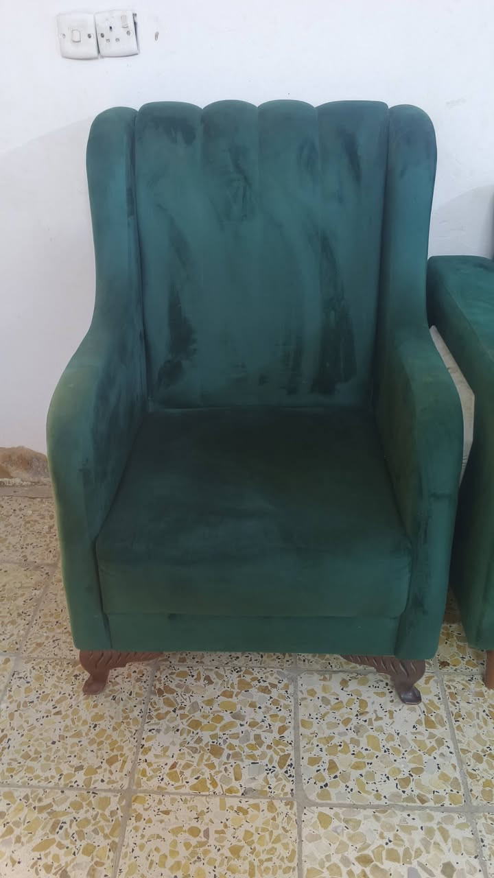 تخم 7 مقاعد نضيف مابي ضرر كلش نضيف سعره 125 مكاني بغداد بلديات ‏‪***********‬‏

