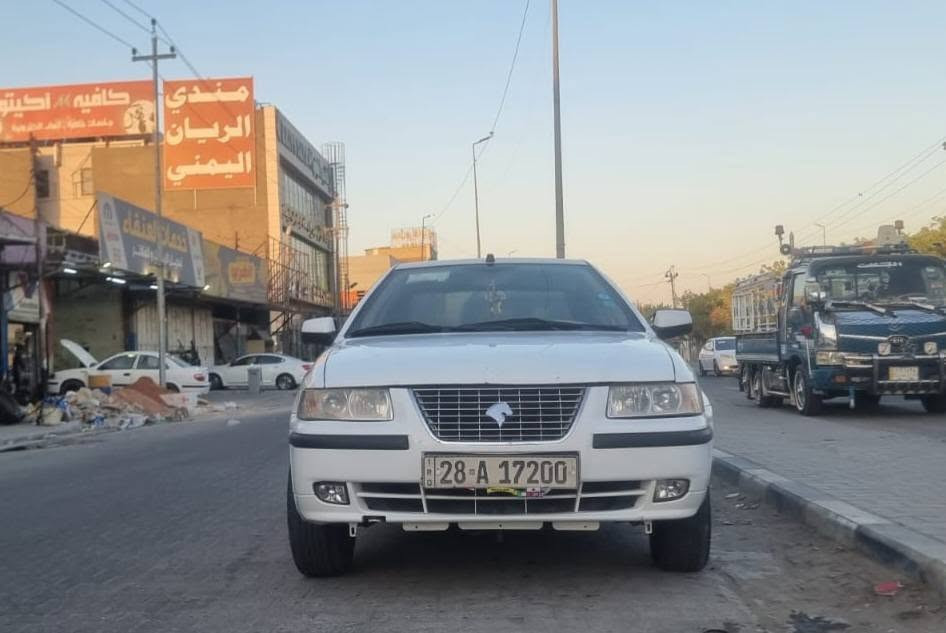 سلام عليكم سمند للبيع موديل 12 بيه جملغ امامي فقط كير مكينه كله مكفؤل سعر ٤٣ وبيه مجال ***********
