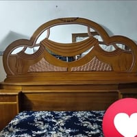 اخشاب • مرجوحة