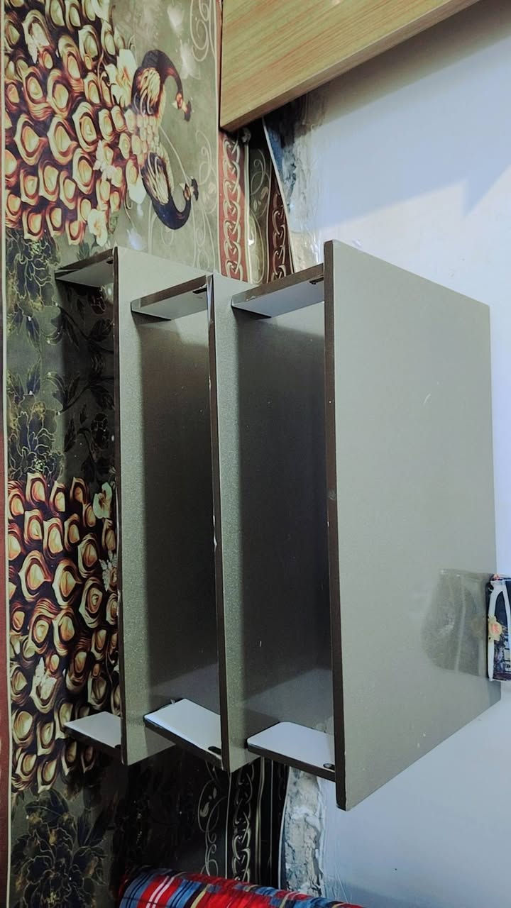 ألسلام عليكم / للبيع غراض مستعملة ونظيفة غسالة أخت جديدة علة وضع شركة وتخم قنفات ومكنسة كهربائي وطبلات كبار أرضية وزغار هم وياهن وطباغ اربع عيون شغال وبي فرن شغال للبيع كلهن وكلشي نضيف وعل فحص للتواصل هاتف واتساب *********** /
