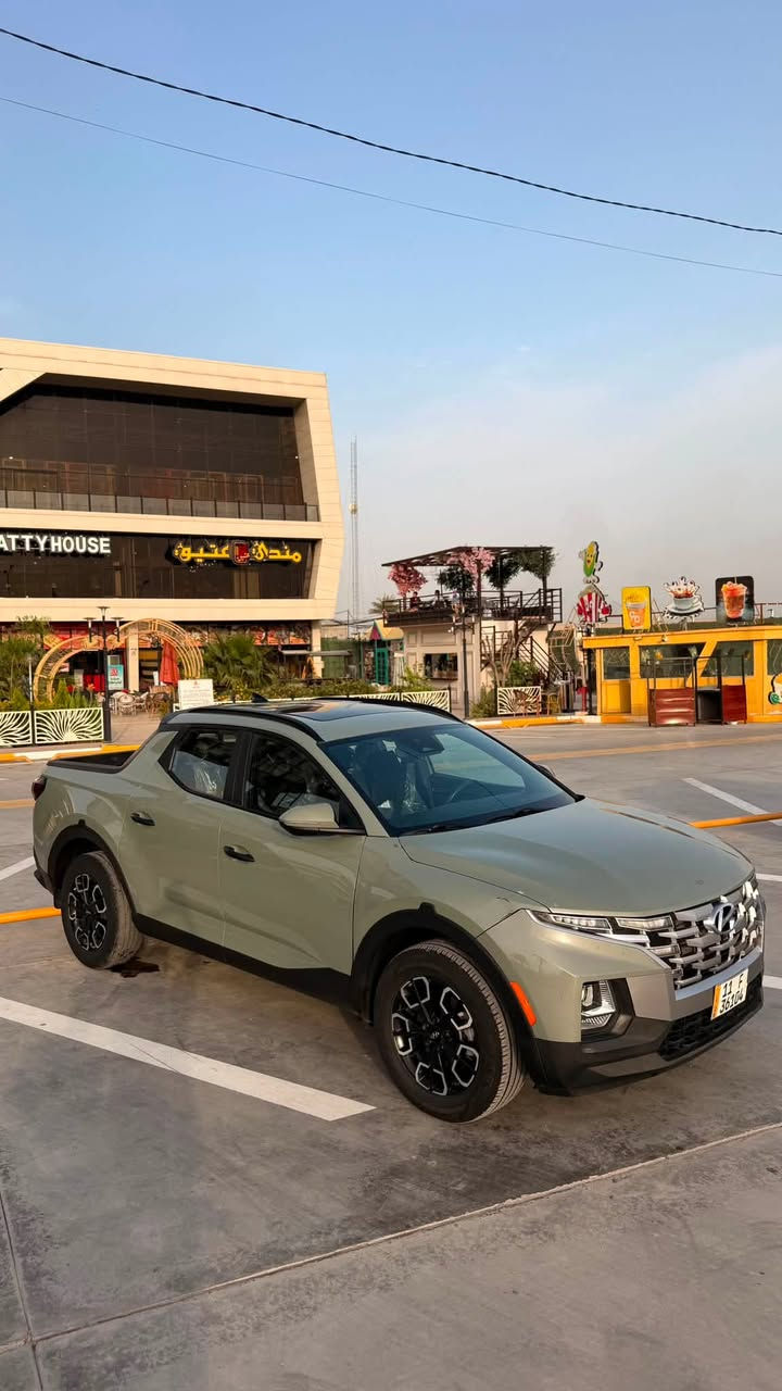 يع سنتا كروز 2023 SEL وارد امريكي - لون مميز 💚
Hyundai Santa Cruz 2023 - 2.5L

سيارة شبابية وبيكب بنفس الوقت، اقتصادية وقوية.

حالة السيارة:

الضرر بنيد مبدل ومصبوغ وباب خلف السائق صبغ فقط،، سيارة نظيفة.

المواصفات الفول:

1.  فتحة سقف

2.  بصمة تشغيل وابواب

3.  كشن كهرباء + هيتر بالكشنات

4.  ويل كب

5.  تشغيل عن بعد

6.  اشاير بالمري

7.  شحن وايرليس

8.  هندبريك بصمة كهربائي

سيارة، كاملة وجاهزة للتحويل.

المكان: ديالى - بعقوبة

للاستفسار: ***********
