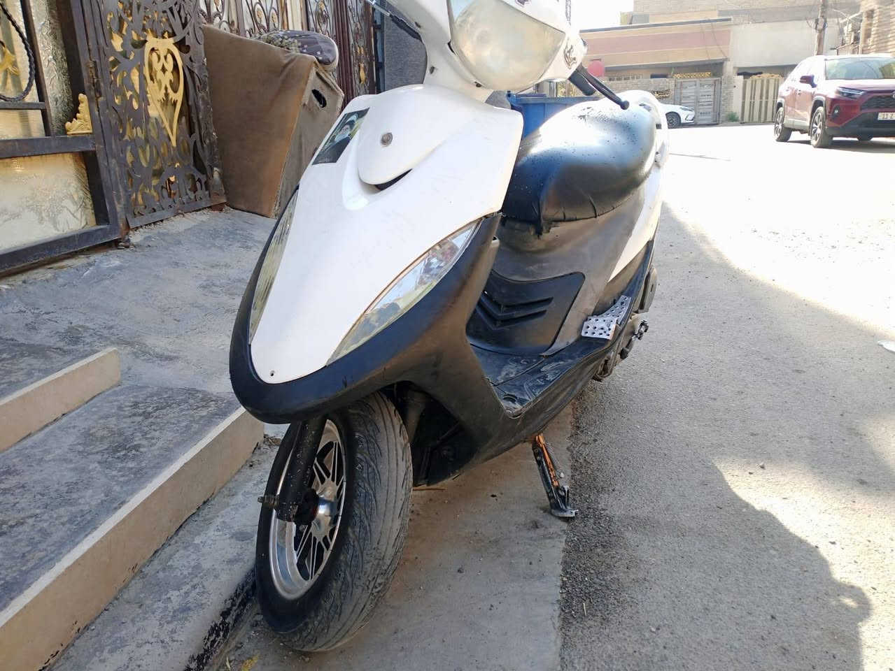 ماكس عدلة للبيع الدراجه نضيفه شغالة بوشة55 شلعة كفرات بلاد السعر 350 وبيها مجال بسيط حك الجية مكاني بغداد الحسينيه ***********
