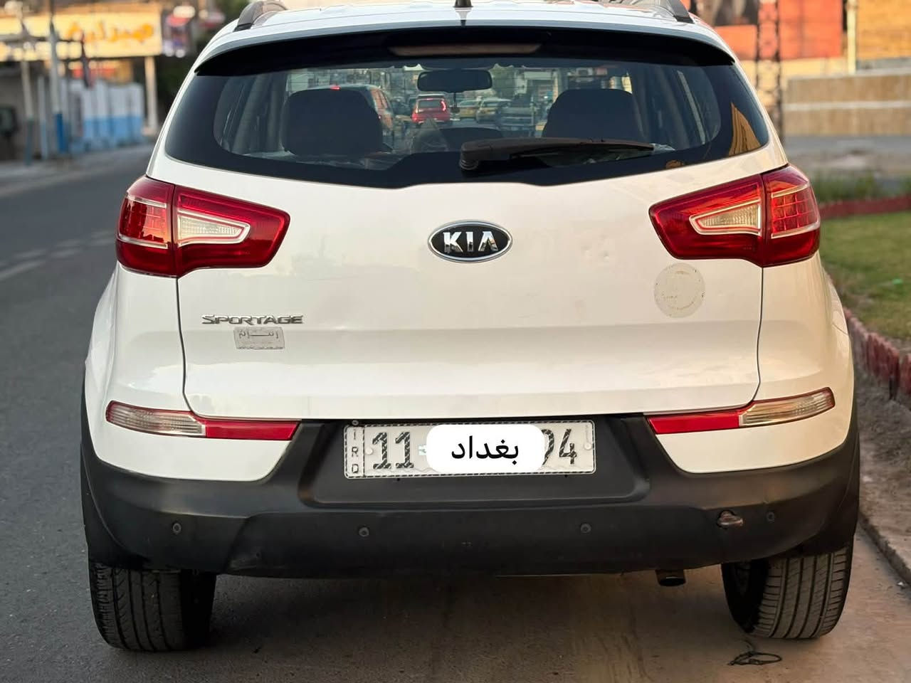 السلام عليكم كياسبورتج خليجي 2013 رقم بغداد السعر 129 "'"مجال بسيط محرك وكير وتبريد كفاله صبغ شويه من باب باقي سليم
محرك 2000 دوش
كامره شاشه
تحكم سترين جهتين
حاكيه بلوتوث
مري شفط
ثلاجه بل جكمجه
باقي موصفات المعروفه مكان بغداد السعر 129
***********
