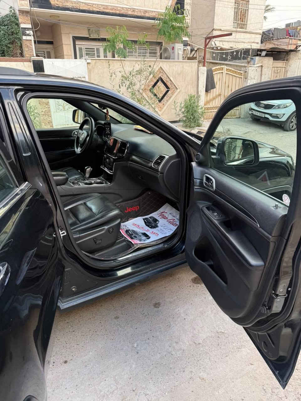 جراند شيروكي • ٢٠١٩ • حساسات