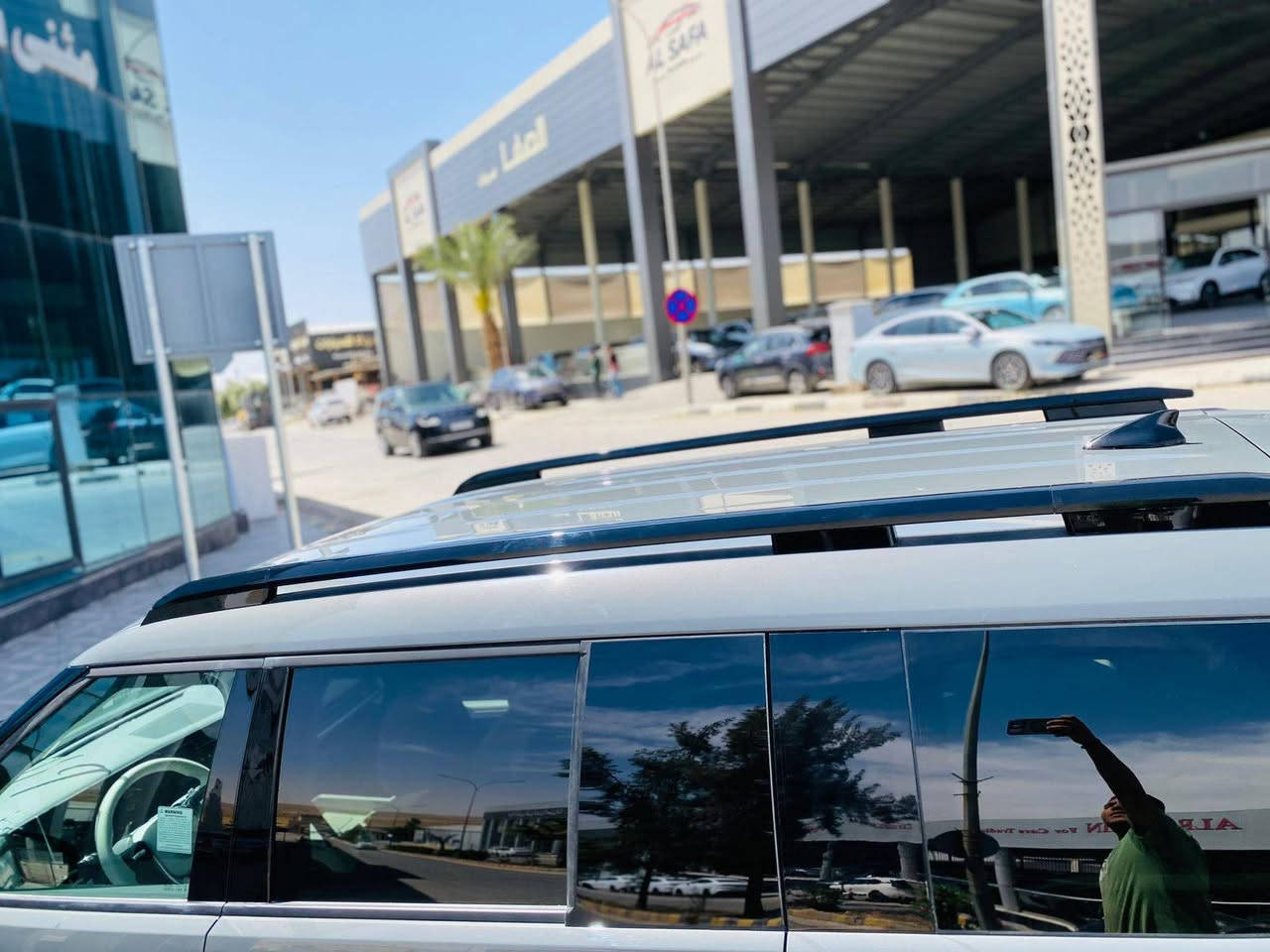 للبيع، هيونداي سانتا في هايبرد موديل 2025 فئة SEL، الشكل الجديد، سبعة راكب، وارد امريكي، لون سمنتي مميز، فول عدا الفتحة، محرك 1.6 لتر توربو، حادث بسيط كما موضح بالصور، بدون ضرر بنظام ايرباك ولا شواصي، فقط جاملغ صفحة السائق تعديل PDR وبنيد تبديل وصبغ، ماشية 15 آلف كيلومتر وليس ميل قابل للزيادة، رقم اربيل مع باج تظليل جام بنسبة 80 بالمئة، السعر المطلوب 270 ورقة يعني سبعة وعشرين الف دولار، مكان السيارة بغداد مجمع ابن فرناس السكني في التاجيات، للتواصل، محمد، ***********
