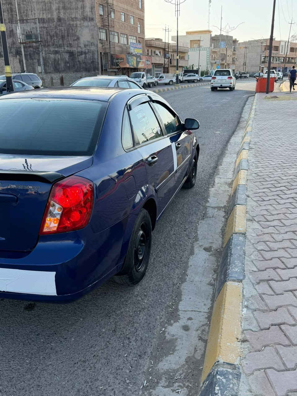 للبيع فقط اعتذر عن الإقصاط والوعدة السعر 57 وبيها مجال للشراي
فورنزة اوبترا ياباني موديل 2006   
شرط المحرك والكير كير عادي 
صبغ حزام فقط للجمالية شرط 
التبريد والتدفئة شاشة ايباد  دوشمة جديد 
صدر جديد سيارة حلوة حيل مال جناي 
رقم بغداد دولي صاحبها هنا موجود 
شرط التحويل ثاني يوم مكاني بيجي
للاستفسار ***********
