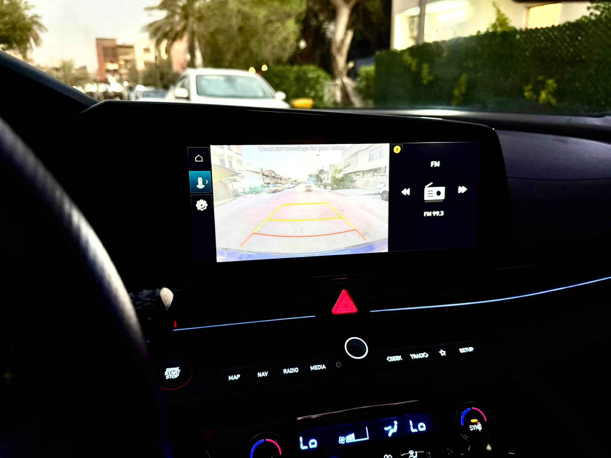 Hyundai Elantra N-Line 1.6Turbo 2025 
هونداي ألترا ان لاين 1.6 توربو 2025 
حادث السياره شخط بل جاملغ الامامي وشخط خفيف جدا بل جاملغ الخلفي بس الأمامي مصبوغ بجم كبس وبدون دواخل 
السياره فول مواصفات 
شاشه كبيره 
تحديد مسار 
نقطه عمياء 
فتحه سقف 
كراسي كهرباء
سستم صوت BOOS 
دخول ذكي 
بصمات ثنين 
كامره خلفيه 
حساسات امامي 
حساسات خلفي 
كراسي سبورت
صالنصات سبورت 
كراسي هيتر امامي 
ستيرن هيتر 
بعد اكو اكيد هوايه مواصفات متجي عله بالي

السياره دخول جديد بدون رقم هذه سعر بدون رقم تريد ارقملك ماكو مشكله

السعر $ 157 بدون رقم 

للتواصل عله رقم ***********
