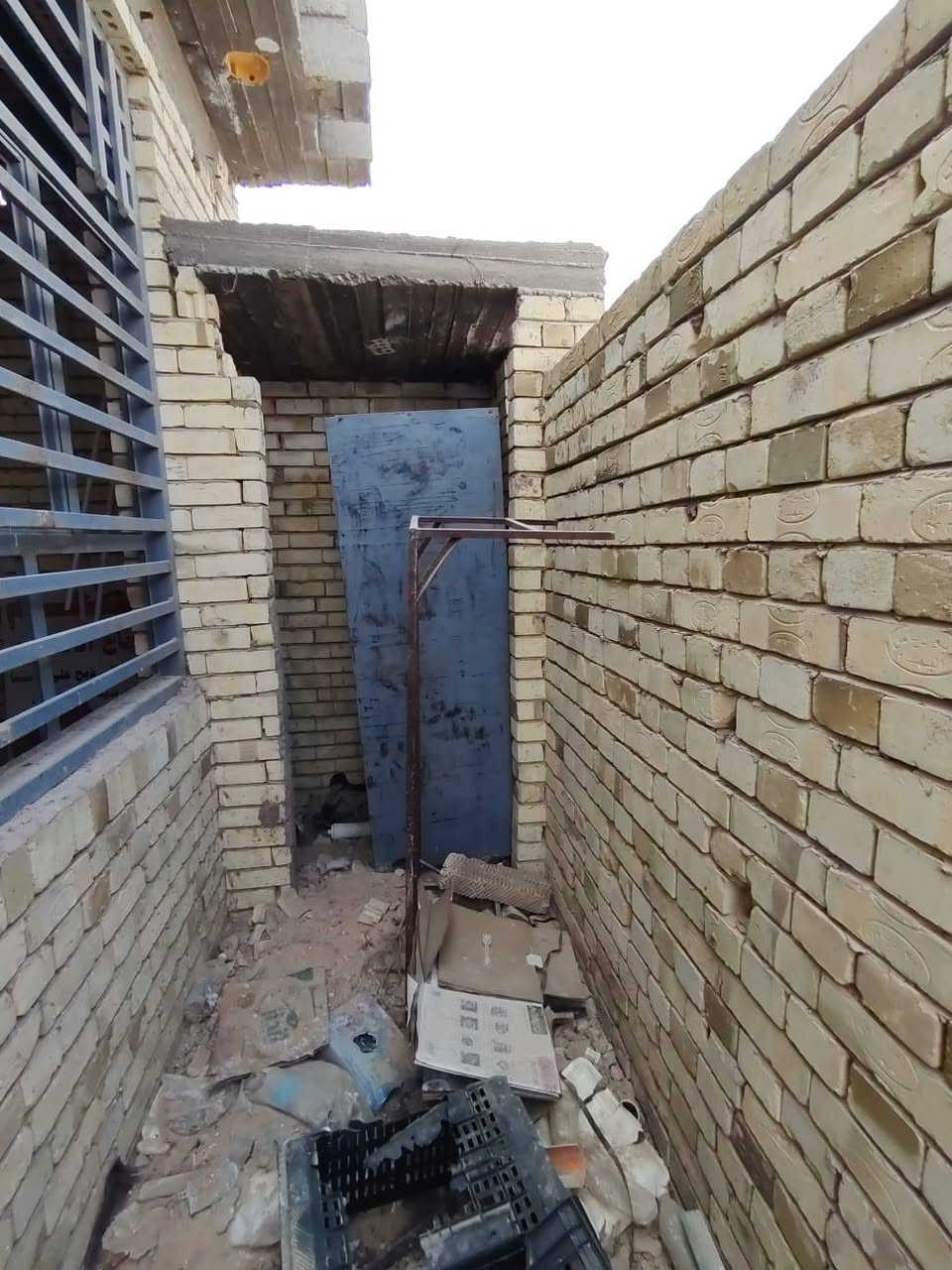 ميوزه    عدد ٤ للبيع  مكاني بالكوفه ***********
