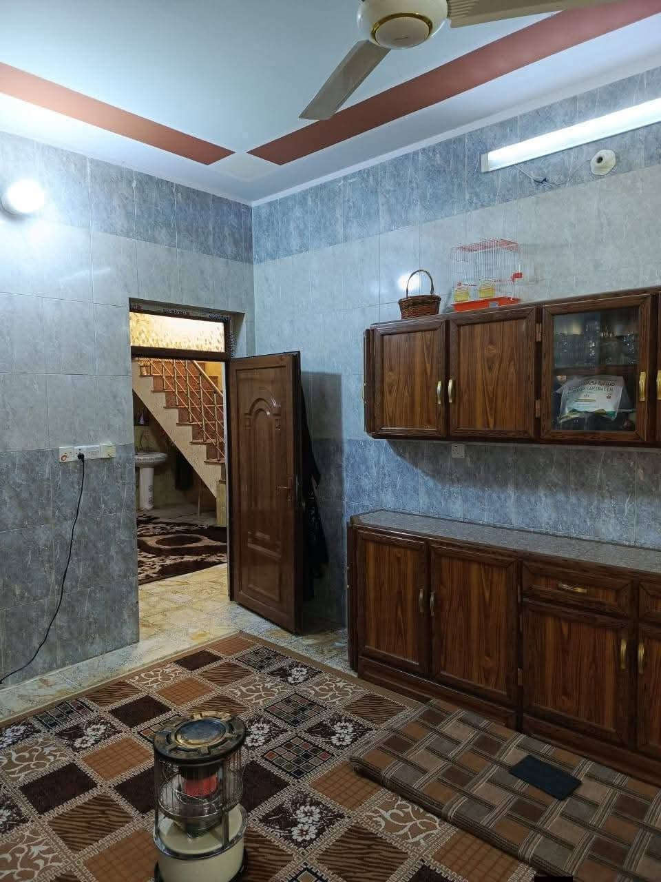 💎🔹مكـ✯͜͡الدوحه𝄠ـتب▪️💎
 
🕋 بسم الله الرحمن الرحيم 🕋

يوجد بيت ###  للبيع 

🌐موقع البيت التأميم الثانية مجاور مدرسة سارية

🪩 مساحة=  250  بطحي 

💎بناء طابوك 

💎شارع = 10 نافذ على شارع 40

ويتكون من
1-غرف عدد 3
 2-صالة عدد 2
3-مطبخ عدد 2
4-استقبال + مناور 
يحتوي على سبالت عدد 2
ويحتوي على كاونتر
وبردات والبنكات 

🪩السعر = 130 وقابل التفاوض 

⭕ الاستفسار اكثر رجا مراجعة 

🥇#مكتب_الدوحه_للعقار 
  
ملاحظة/ السعر محدد من قبل صاحب العقار

💯علماً البيت جاهز للسكن🗣️
     
        ((شعارنا المصداقية)) 

⭕ اذا عندك عقار تريد تعرضه للبيع او تريد تشتري عقار  الاستفسار أكثر 

مراجعة (((مكتب الدوحه اللعقار))) 

________________________________

📬فقط ارسال المعلومات  على الواتساب او الاتصال على هواتف المكتب 

🤳متابعة الصفحه يصلك كل ما هو جديد

⏪ملاحضه: السعرالعقار  يحدد من قبل البائع

  🏘️بيع وشراء الأراضي السكنية والزراعية وكافة

 العقارات🏘️🌐Anbar Fallujah_ الانبار الفلوجة🌐.

       ((««نستقبل هواتفكم على لارقام التالية»»            

***********   واتساب + اتصال 
***********   اتصال هاتفي كورك
