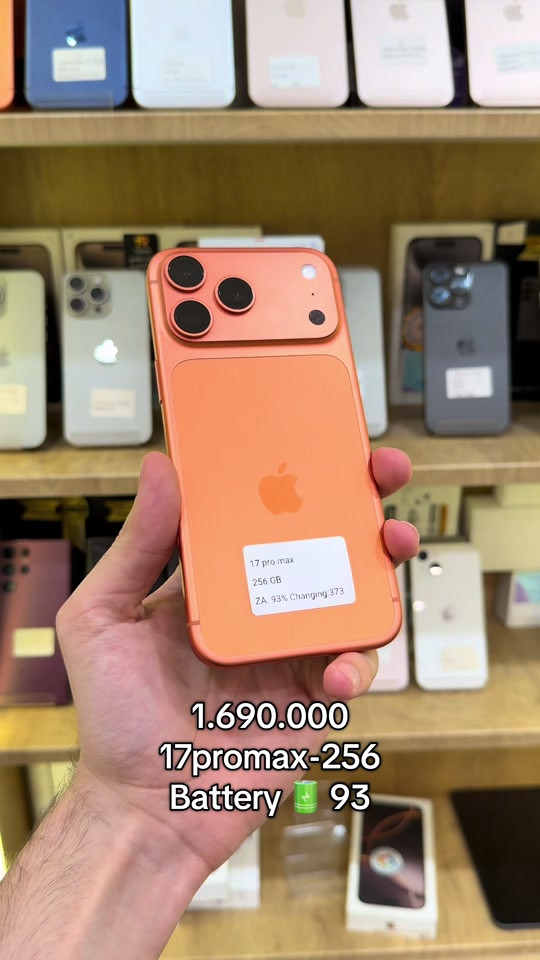 🍊 iPhone 17 Pro Max 📱 ذاكرة 256GB 🧡 لون البرتقالي 🔋 البطارية 93% جهاز أنيق، قوي، ونظيف وجاهز للاستخدام 🔥 إذا البرتقالي عاجبك… هذا الجهاز إلك 😎 📩 للاستفسار والحجز راسلنا على الخاص 📍 فرع الربيعي: *********** 📍 فرع المنصور: *********** #iPhone17ProMax #iPhone17 #Apple #ايفون17 #ايفون

نص مكتوب في الصور:
- 1.690.000 17promax-256 Battery 93