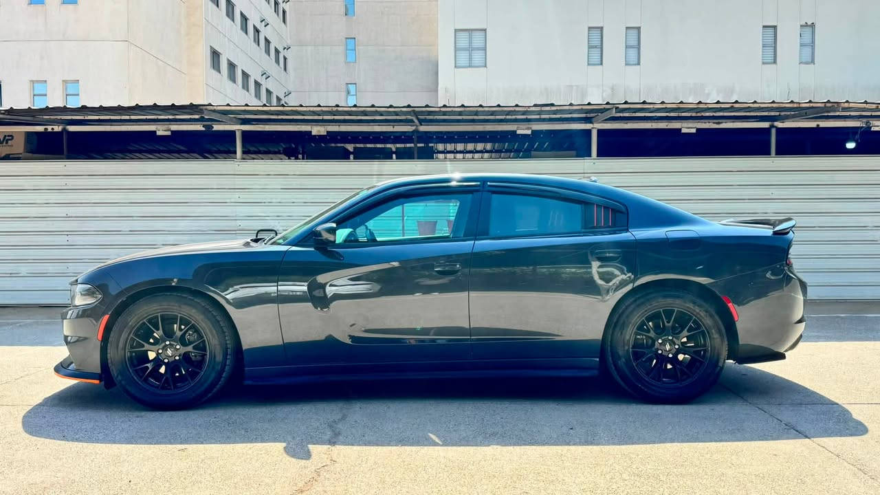 SXT PLUS فول مواصفات 2019
اللون نفطي 
ماشية 104,000 ميل 
رقم أربيل 
السيارة باسمي شرط التحويل 
سيارة نظيفة جداً وضررها خفيفة جداً موجودة بالصور 
للبيع او مراوس موديل احدث 
السعر المطلوب 225 ورقة 
مكان السيارة موصل / ايسر 
للاستفسار
***********
