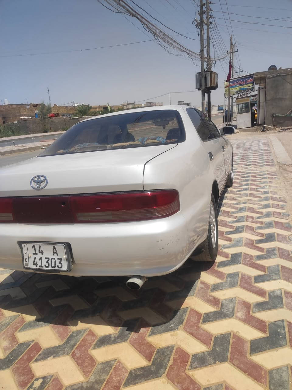 سلام عليكم كرسته للبيع سياره مكفوله كفاله عامه ونضيفه مكينه 
ونجي رقم دولي سياره جاهزه لايت زنون تخم تاير بيها كتاب من كريم حسون سعر 55 تواصل رقم الهاتف (***********)
سياره مكفوله من عيب الشرعي ونقل جثه ومن الصبغ رشات بسيطه:
