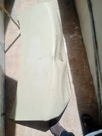 نيسان صني • ٢٠١٠ • صندوق