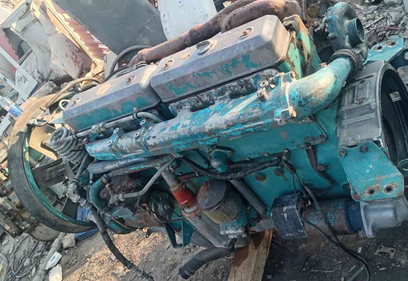 سلام عليكم محرك سكانيا 12 ونص درجه اولى للبيع مكان بغداد سياحي ***********

نص مكتوب في الصور:
- O HONOR X8a
- 100MP Ultra Camera