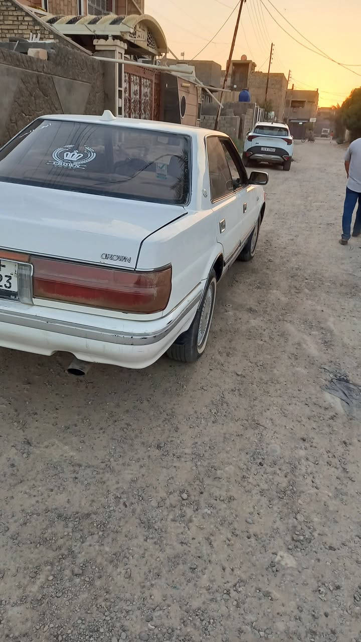 سلام عليكم للبيع سوبر هارتوب موديل 1991محور تحوير مضبوط كير محرك كهربائيات كله شغله ماعده التبريد تخم تاير باتري سلف دينمو كله جديد صدر امامي خلفي جديد مكفواله قطرا صبغ ماكو رقم بغداد انكليزي تحويل ثانيوم 
مكان السياره التاجي السعر 47 وببهه مجال رقم الهاتف 
***********
***********
