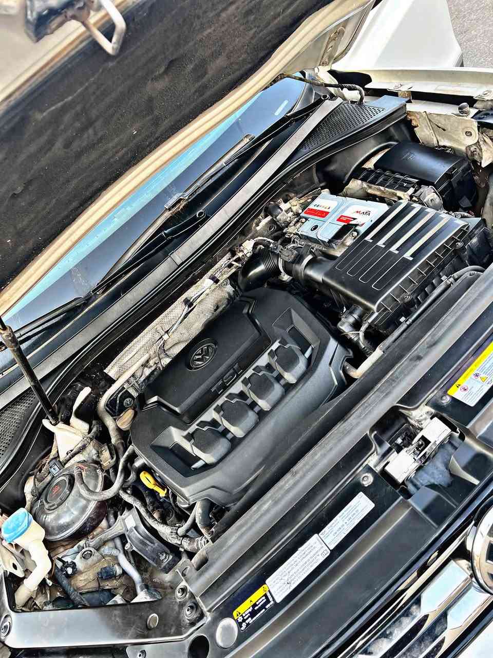 تیگوان،
مۆدیل 2021 چوار پارچی بۆیاخە پارەچەکانی گەشتی هین ئەوروپایە کەمیک ناو گرتەنی هەیە  مەکینی کراوتەوە بەس گێر بەشەرتە  قەپات مواسەفاتە  sel سەنەوی تازەیە بەناوی خۆمانەوەیە بەشەرت مالی دۆست  نرخی 125 گەڵاو مەعمەلیە برایانە 
بۆزانیاری زیاتر پیوەندەی بکە بەم ژەمارانە 
***********
***********
شوینی نیشتە جی بوونە چەمچەماڵ.
