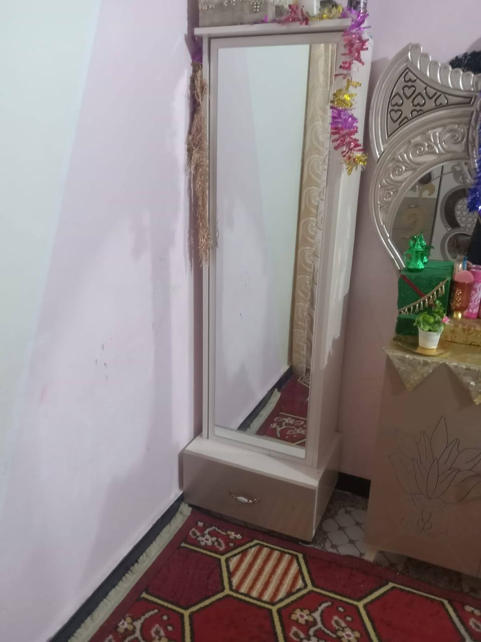 غرفه نوم تركيه ام سبع قطع
العنوان سفوان
السعر 650 الف قفل
الرقم :***********
