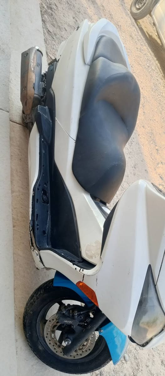 فورزا صفر 10 بغداد الكماليه ***********السعر 700وبهه مجال محرك مكفول
