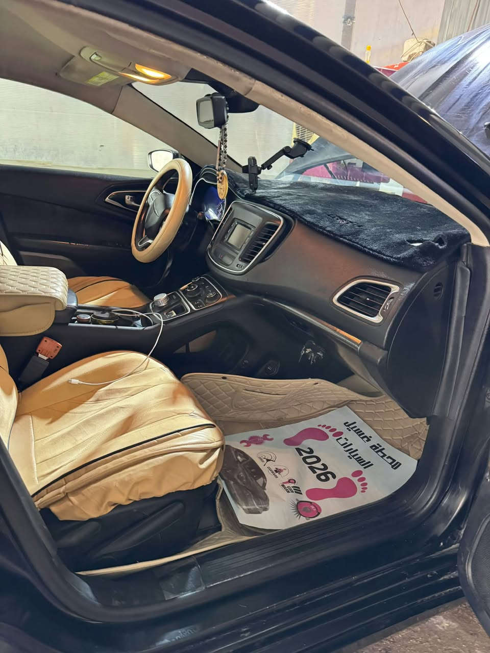 محرك ٢٫٤ • جير جديد مكفول • ماشي ١٥٨ الف ميل