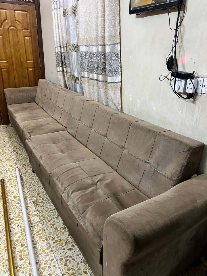 طقمين • ١٠مقاعد • الزعفرانيه