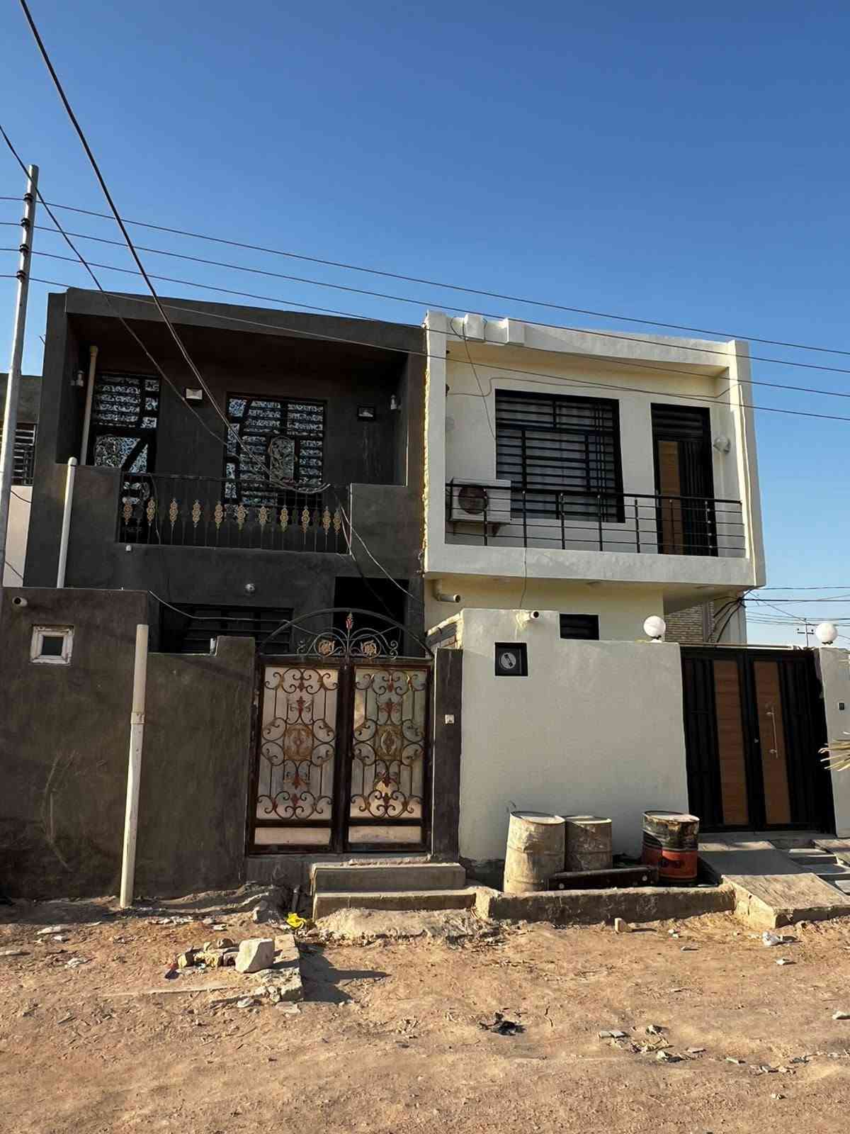 حي النداء منطقة 55 • ١٠٠م • طابق ونص