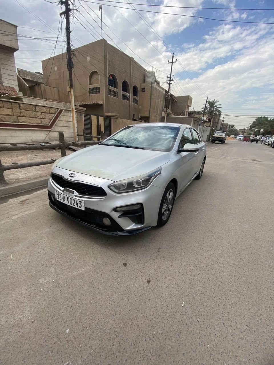 سيراتو ٢٠١٩ خليجي 
لبيع فقط 
بسمي تحويل مباشر 
سنويه وهزه رقم جديد 
رقم بابل تحويل بكل مكان 
صبغ عام مكلوبه 
االسياره جاهزه من كل لنوحي 
مكينه كير تبريد صدر كله بشرط 
موصفاتها 
تبريد قطعتين 
لد خلفي 
اشاير مري 
تحكات استيرت 
مود دريف 
وشاشه صغيره 
شواصي لغود مابيهن شي 
مكاني بغداد المشتل 
***********
بي وتساب 

السعر ٩٥
