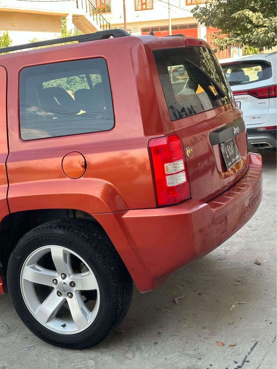 سڵاوە هاورەیان جێب پاترۆیت ٢٠١٠ سەیارەکە دوبەیە براوەیە کۆدی هەیە تایەی تازەیە تەبرید ساردو گەرم  جوار بستۆنە مەرخوبەکەیە شوێن شارەزور ژ*********** وەساب ڤایبەر نرخ٤٥گەلاو مەئمەلە دار بنديهكان, السليمانية

