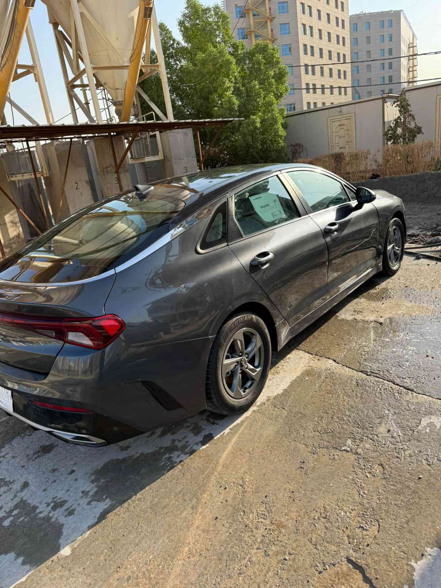 لسلام عليكم
كي فايف K5 للبيع 2022

 رقم بغداد

وارد امريكي حادث بنيد  وجاملغ   سونار. موجود ويه منشور 

مكينه 1600 تيربو [ تستقبل اي بانزين ]

السياره ماشيه 84الف.  

الموصفات

بصمه

4 انضمه قياده

سايد بريك بصمه

اوتو هولد

حساسات + رادارات بكل مكان

تحديد مسار + كروز سرعه

نقط عمياء

شاشه تدعم كاربلي

كامره دواره مع رادار خلفي

ترحيب عند الاقتراب

تشغيل عن بعد

والباقي المواصفات ….

سياره بسمي تحويل ثاني يوم
)

[ بدون اي دواخل}

مكاني  بغداد. 

السعر 125 بيه مجال حك جيه

***********

نص مكتوب في الصور:
- 8 من 11