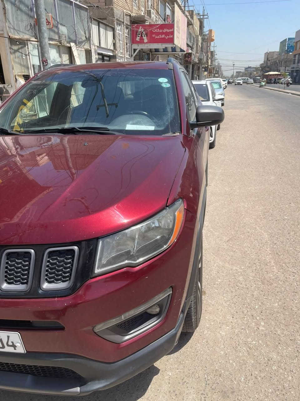 السلام عليكم
جيب موديل 2021 فول مواصفات بصمة وبانوراما ورادارات وكشنات جلد فول للأخير السيارة 
حادثها بس جاملغ جهة السايق دحجة خفيفه ومصبوغ الجاملغ فقط والباقي مكفول ماشية 83 الف كيلو وجاهزة مال جناي 
السعر 137 
مكاني نجف ***********
