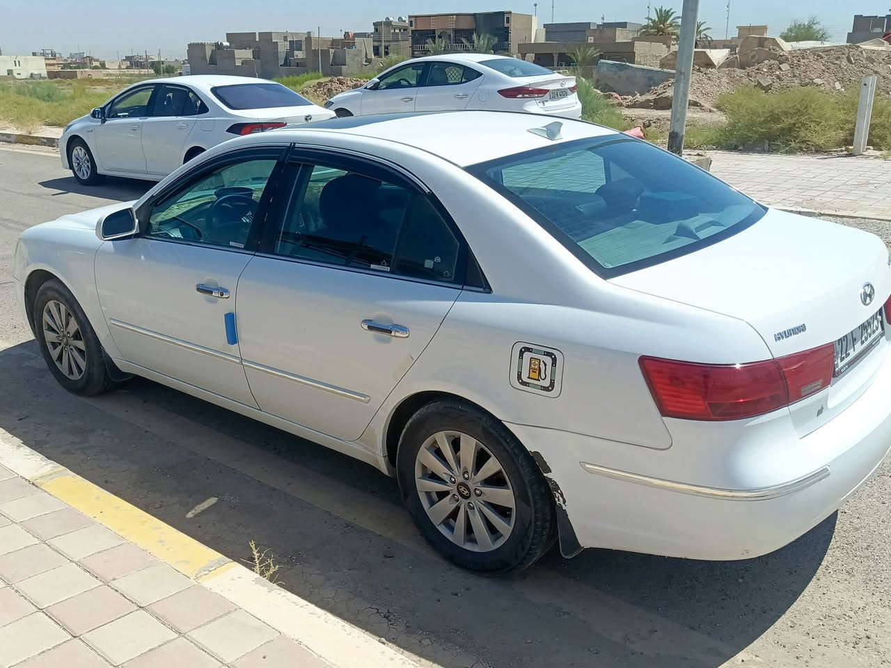سوناتا 2009
2400
رقم أربيل باسمي 
قطعه وحده صبغ جاملغ خلفي
السيارة ماشيه 150
فتحه شاشه 
تحكم ستيرن 
تجي بعينك تشوف النظافه 
السعر 125 وكلشي موجود بالسوك 

‏‪***********‬‏

