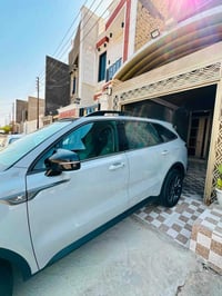 سورنتو PRESTIGE • ٢٥٠٠٠ كم • وارد أمريكي