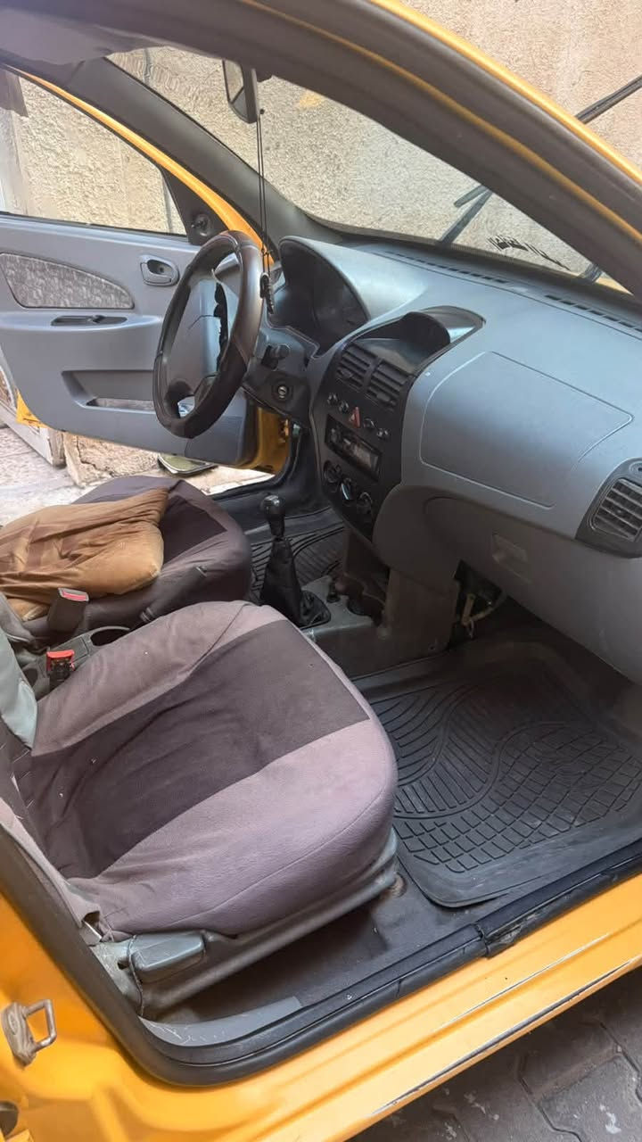 سلام عليكم طيبة موديل 2016
مصفرة هيئة رقم انكليزي شنوية لغاية 2030 
تحويل اي وكت تحب كير محرك تبريد كهربائيات تخم تايرات حدادية جديدة كلشي بيها خير من الله  عده الكشر بي شويه طخطخات السعر 34 بيها مجال 
***********
