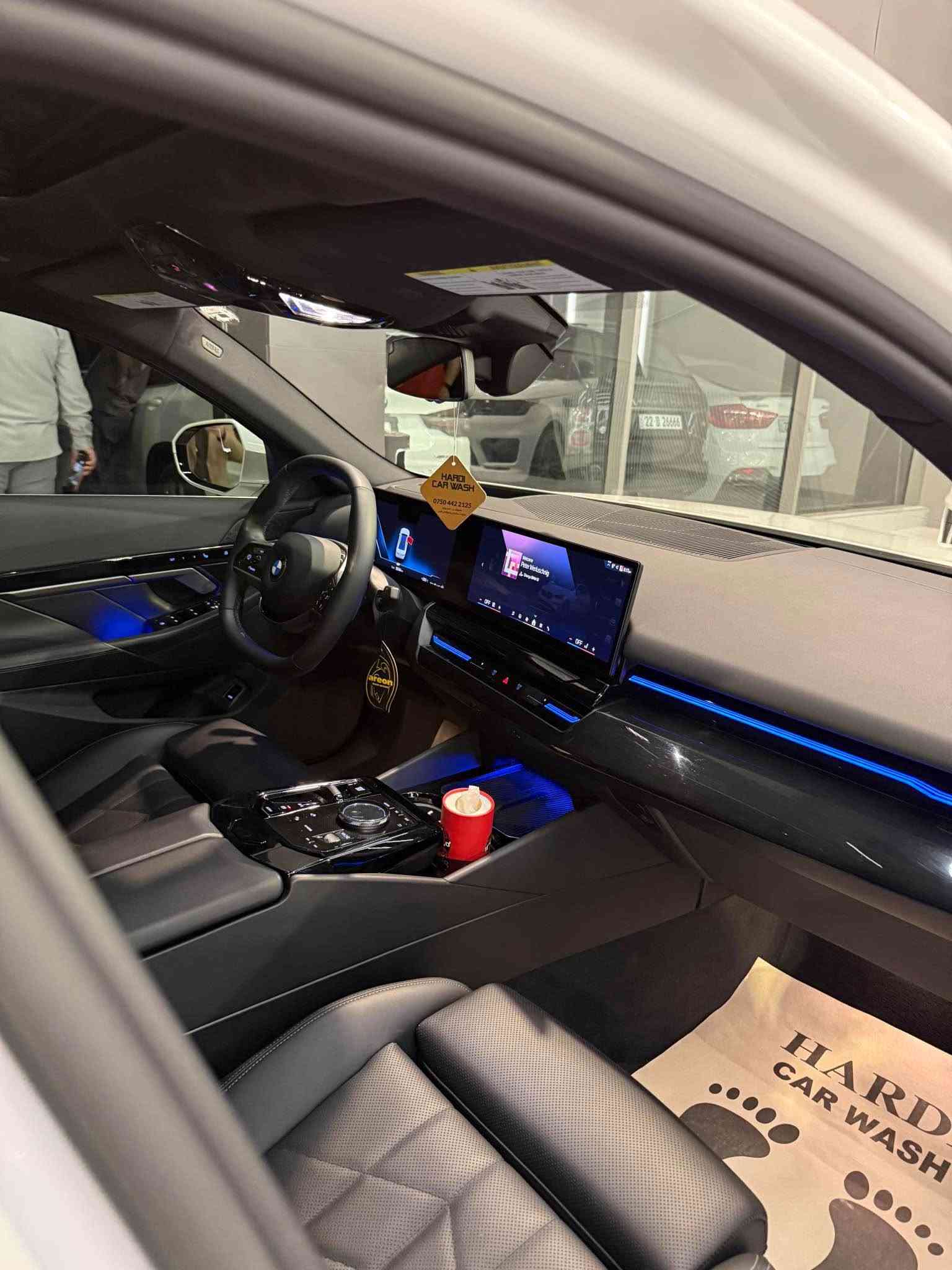 BMW 530i 2026 Experience Full Clean title Titanium Edition Face Lift 💵(495$)🔒

بي ام دبليو  BMW 530i Xdriveإكسبرنس تايتانيوم اديشن كلين تايتل مرقم جاهز💯 و كتاب تضليل باقي سنه🛑
سعر/ 495$ ورقه مجال جدا بسيط ماكو بهيج سعر جاهز و مرقم.

موديل /2026 الشكل الجديد كليا

العداد / ماشية 34 الف فقط

اللون /ابيض ميتاليك ، تيتانيوم اديشن، ديزاينو ، 

 السيارةفول الفول، مواصفات كاملة للاخير, اربع ابواب بصمة و صندوق كهربائي و فتح واغلاق ذاتي للسيارة و الصندوق عند الاقتراب ، فتحة سقف ، لايتات و دايناميك، شاشة و ٥ كاميراو حساسات امامية خلفية ٣٦٠ درجة ، رادار امامي وخلفي و جانبي و مانع اصطدام توقف ذاتي ، رادار کبیر اداپتیف نظام القيادة الذاتية ACC، نظام منع الخروج عن المسار LKA

نظام النقطة العمياء BSA , عداد سرعة الكتروني ، شاحن موبايل لاسلكي ، بريك بصمة و اوتو هولد ، سماعات هارمان كاردون ، كشنات امامية كهرباء و ميموري جهتين ، سكان كهربائي وهزاز عند الخطوط، تحكم صوت السيارة بالاشارة ، 

دواخل ليد تتغير عدة الوان حسب الرغبة ٧ مود 

السيارة جديدة بمعنى الكلمة زيرو ، بدون اي نقص ، سيرڤس كامل بدون اي خلل 

وارد امريكي كلين تايتل بشرط الفحص والباقي مكفولة من الصبغ والبارد و الرصعات و كلشي جدا جديدة السيارة

موبايل / *********** whats app أربيل, العراق
