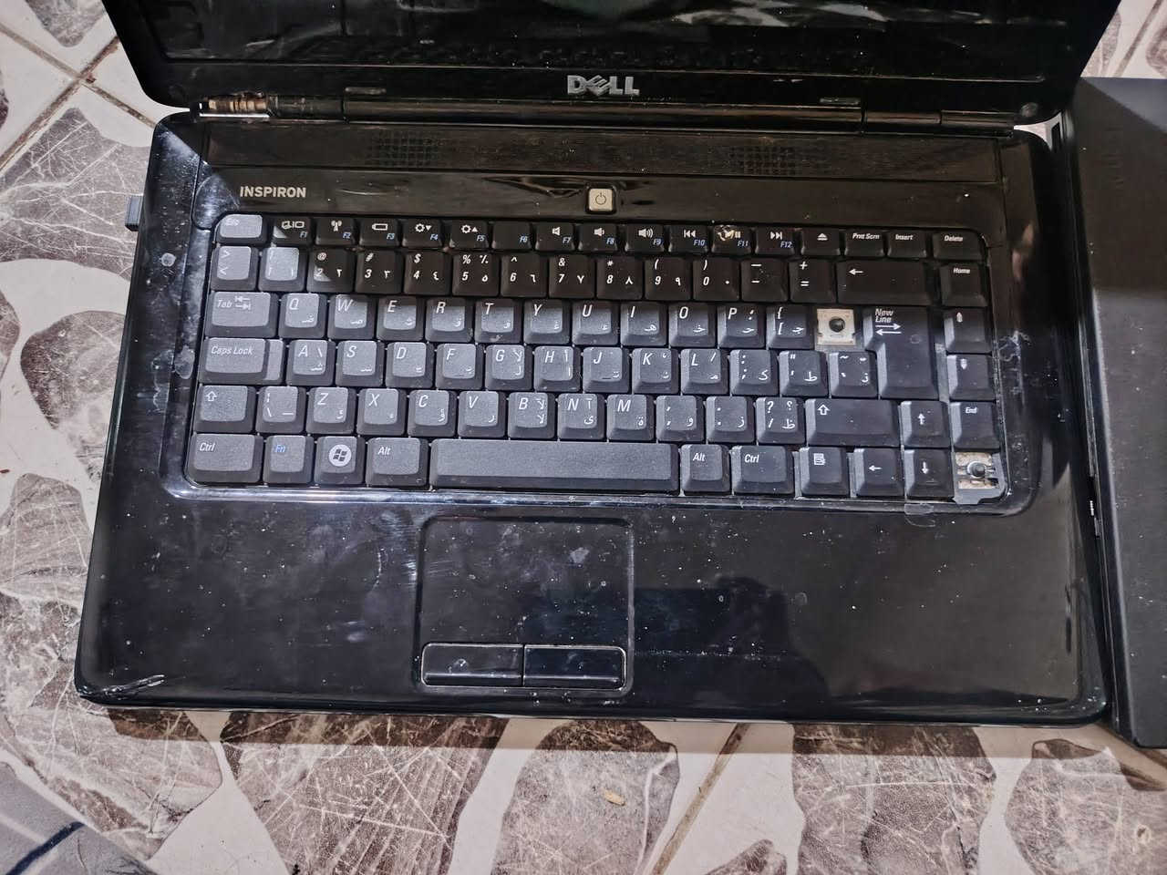 سلام عليكم هذن للبيع ثنينهن 
سعرهن 60 بيهن مجال الحمرة 
تشتغل بس عل كهرباء ربط مو شحن وثانية ما تشتغل يوجد 
توصيل داخل العمارة الرقم 
*********** محتاج ومستعجل عله بيعتهن
