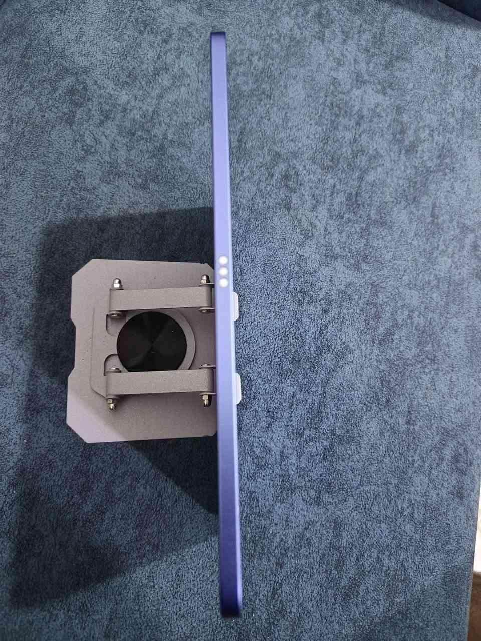 آيباد a16 • ١٢٨ • بطارية ٩٨٪