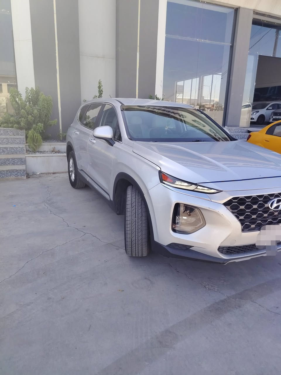 السلام عليكم
سنتاڤي رقم اربيل 
موديل 2019
محرك 4GDi
ماشيه 113 mi 
مواصفات سياره 
كير توماتيك 
مرايات كهرب
جامات كهرب 
تحكمات استيرن
اتصال حاكيه
مثبت سرعة
مانع انزلق
تحديد مسار
نقطة عمياء
هندبريد اوتو
تشغيل ذاتي
قطعتين تبريد 
شاشة كاميرا 
مكان سياره موصل 
السعر 153 وبيها مجال 
ضرر سيارة قطعة وحدة جاملغ امامي بدون شاصي شرط بدون ايرباك  
شرط التحويل من شرعي
