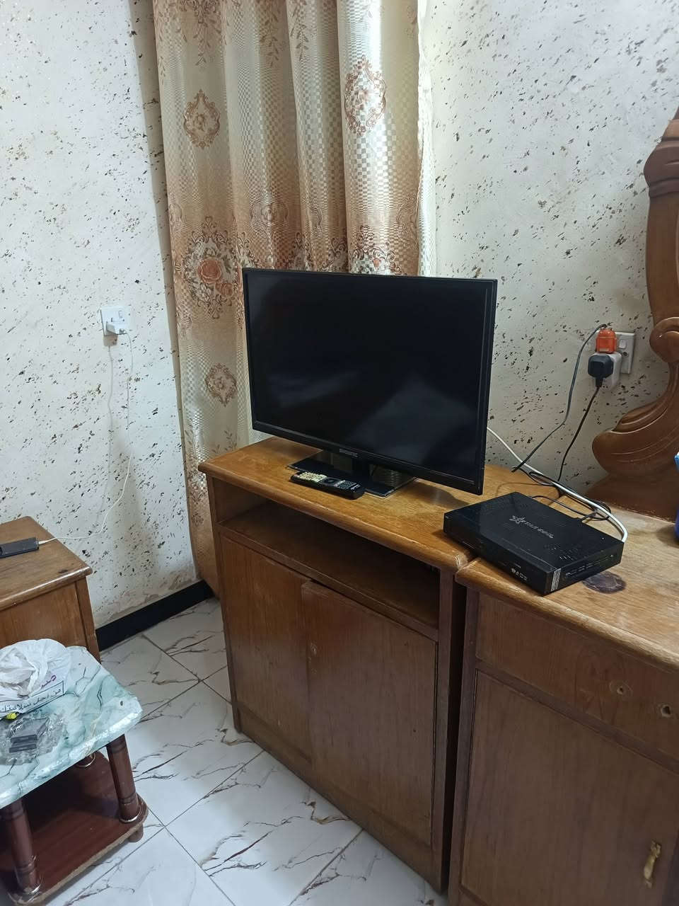 سلام عليكم . عندي غرفه للبيع
تواصل عل هاذا رقم :*********** حلل وأخذ
