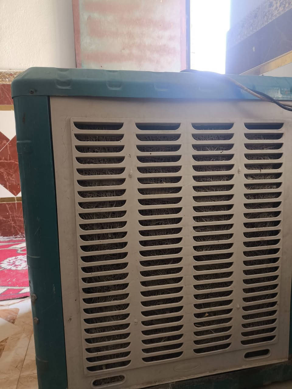 ميسان حي الوحده
مبرده جنرال جايبينها كسر استخدام صيفيه وحده 
بس من تركناها طلع شويه صوت بالماطور الصور كدامك متروسه تراب ما مغسوله وسريعه كلش بالدفع الي يريدها يراسلني سعرها مناسب ليش تشترون جديد ب200 هاي ب60 الف للاتصال *********** الله شاهد المبرده كلش جديده

