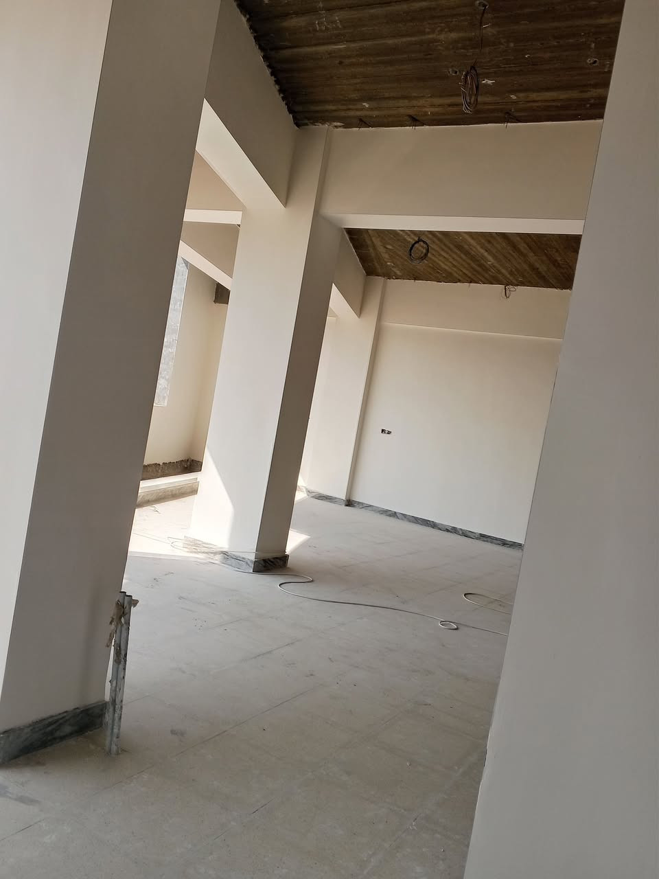 لباخ نشتغل جص بورق اسمنت متر جميع لبخ بشراف مهندس مكان بابل***********
