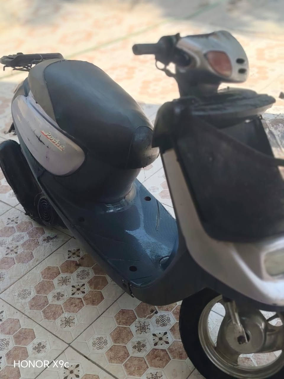 سلام عليكم دراجه للبيع مكينه نظيفه ما مفتوحه مكلف بنشر ‏‪***********‬‏

نص مكتوب في الصور:
- HONOR X9c