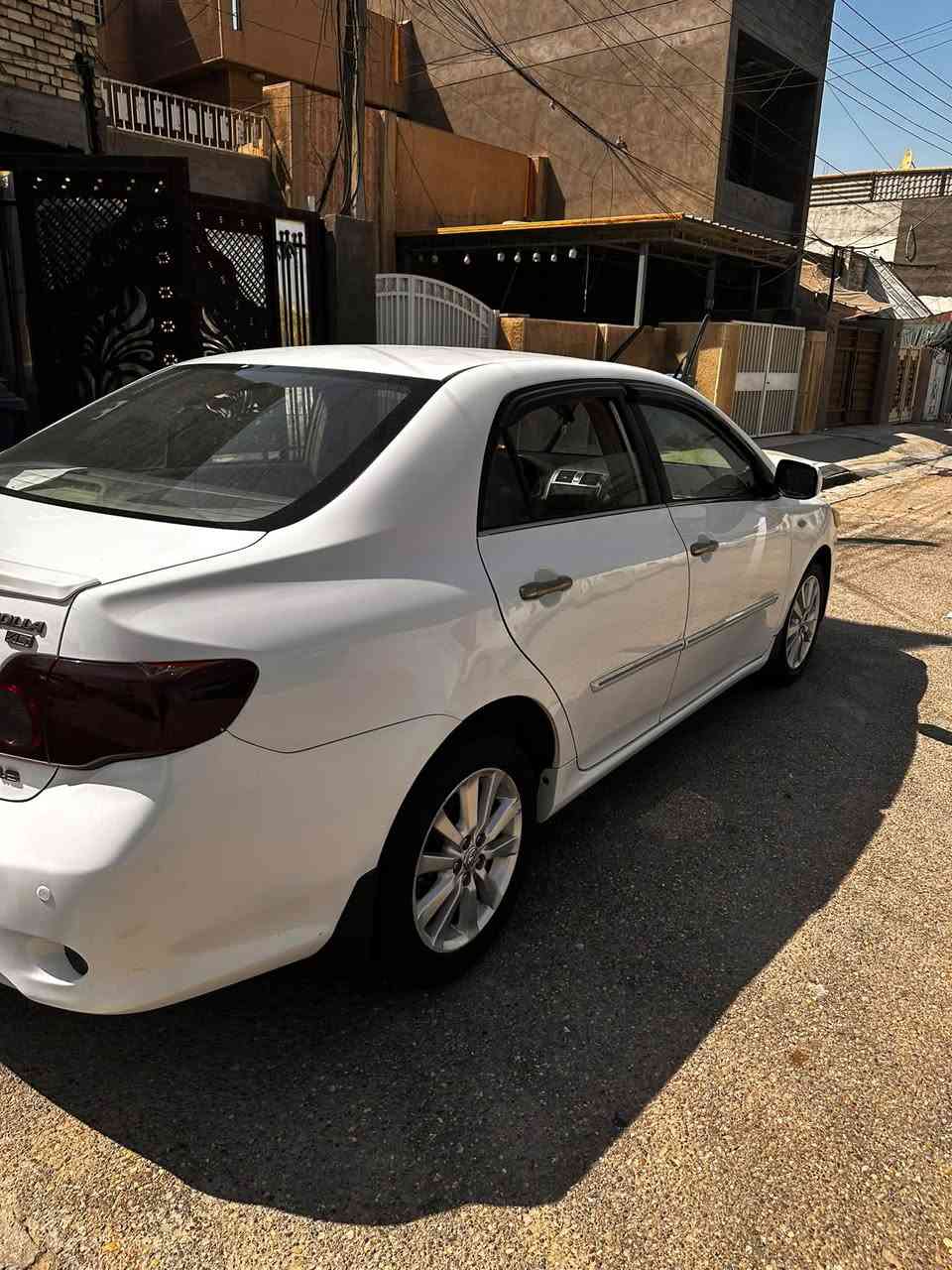 السلام عليكم كورلا خليجي ٢٠٠٩ بأسمي بغداد صبغ جاملغ عكس السايق وجزء من البنيد داخل العراق والدعاميات صبغ صدر كامل قبل يومين بدلته والوصل مال غراض وية الصور كلفني ٥٥٠ الف منظومة تبريد كاملة جديد راديتر مي جديد كهربائيات زنون بلكات زوج تايرات أمامي كل هذا جديد قاعدة فيت بم تراي لأي محافظة يعجبك مشكلة بالسلف يتبدل او يصلح السعر ١٠٠ ورقة 
رقم هاتف ***********
