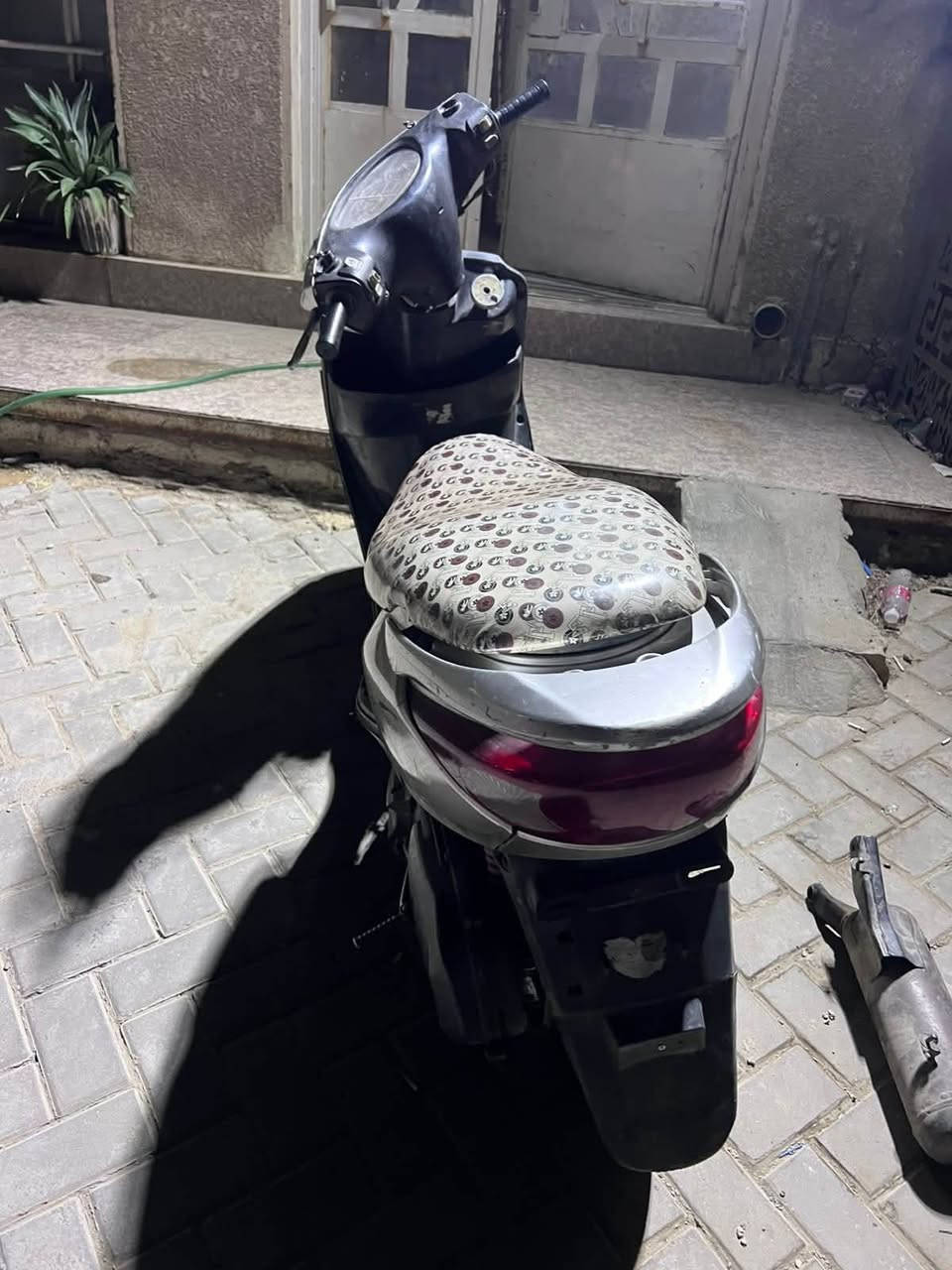 سلام عليكم دراجه بريز للبيع عنوان بغداد الزعفرانيه ***********
