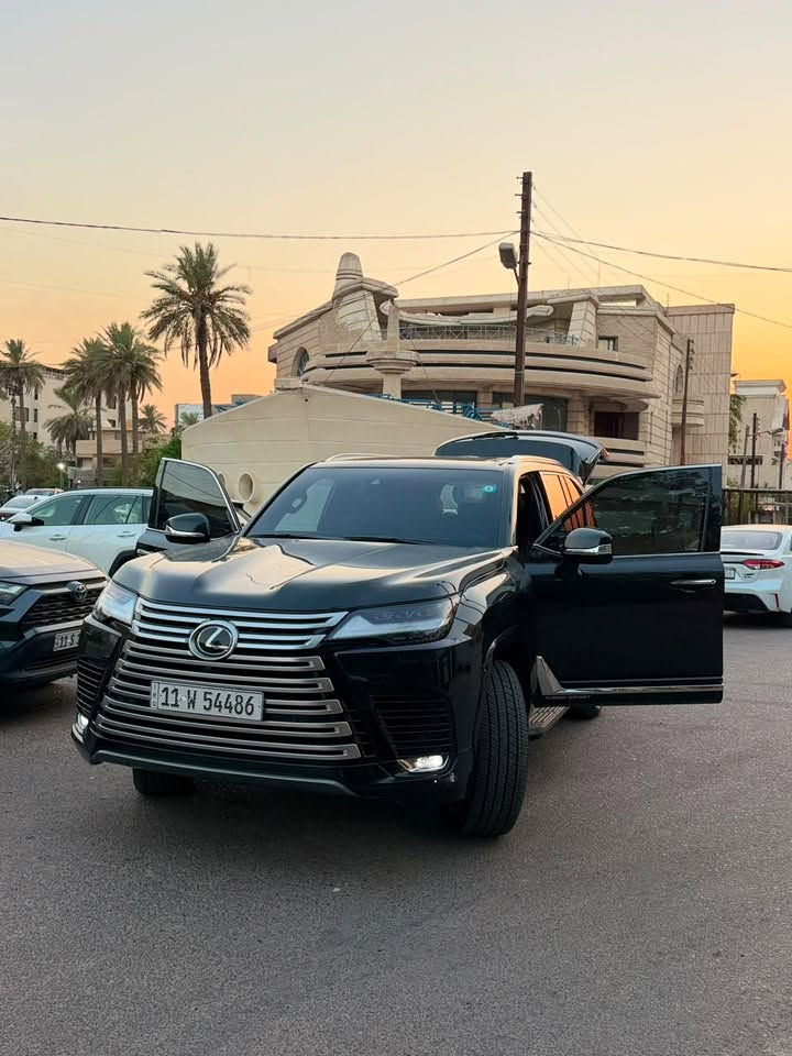 يالله
سلام عليكم لكزز LX600(لون اسود) بلاتينيوم2024  بلاك اصل مضلل بالسنويه ماشيه 16الف حقيقي  بعدهة بالضمان كفاله عامه من كلشي  وبصمه الثانيه والكاعيات والسماعات العده كله مامستخدمه بعده بالكارتون السياره بعده بحاله الوكاله الزيرو المواصفات 

1- بصمه + بصمه ابواب 

2- سلايت 

3- كشنات جلد + كهرباء + ذاكره + تدفئه تبريد 

4- كشنات الخلفيه كهرباء + تدفئه تبريد

5- شاحن لاسلكي                    

6- 5 كامرات اصل 

7- 3 شاشات 

8- صندوك كهرباء 

9- رادار امامي 

10- نقط عمياء 

11- طفايه 

12- تشغيل عن بعد 

13 اشاير لكزز 

14- كيجات دجتل 

15 محرك 4000 تنفس طبيعي

16- حساسات امامي خلفي 

17- فور ويل وثلاجه

18- سماعات JBL  

19-اشاير سحب بالمري + لد 

معروفه مواصفات بلاتينوم فول للخير وبلاك  ومضلل بالسنويه وفحص وسنويه كله جديد 

المكان بغداد المنصور 
للاتتصال ***********/***********
125000الف$
السعر (12شده ونص ) وبيه مجال
