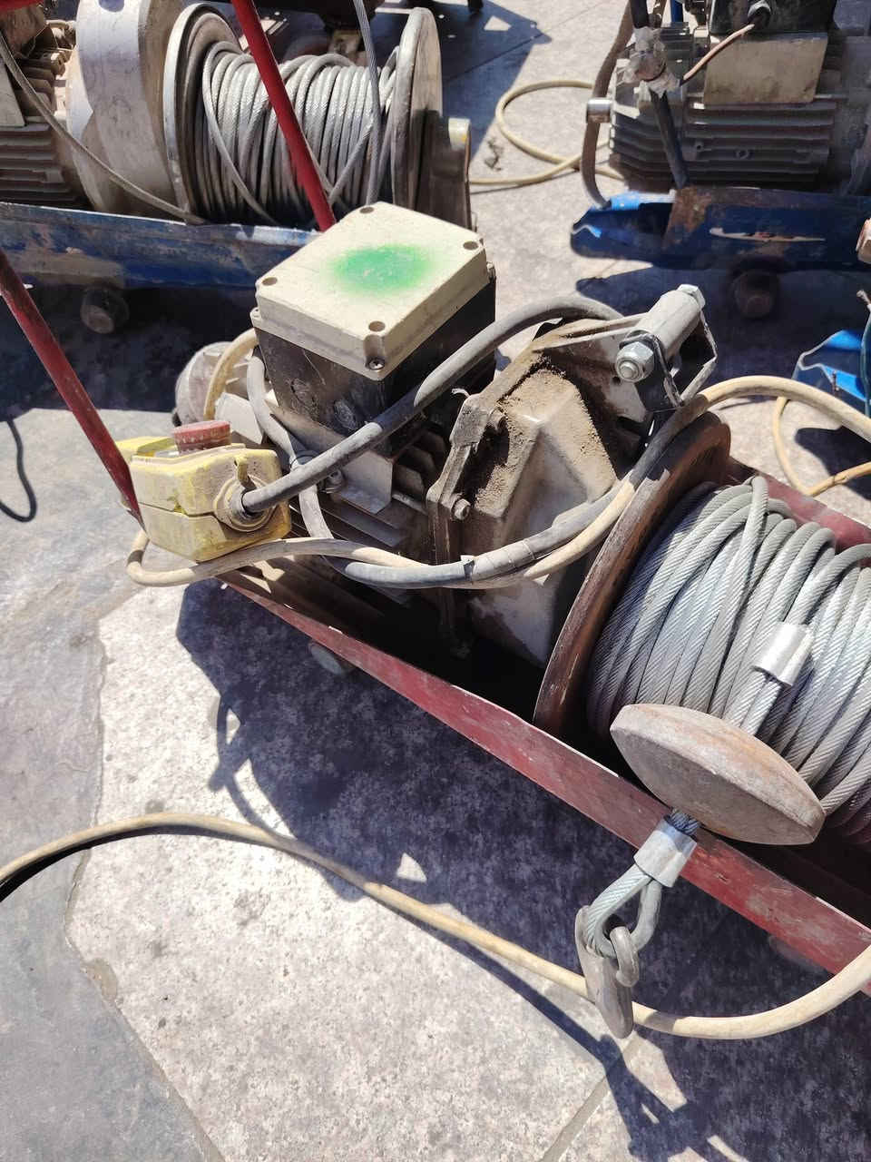 محركات ونج للبيع مكان كراده داخل باتقاطع الورزدي للاستفسار الاتصال ***********
