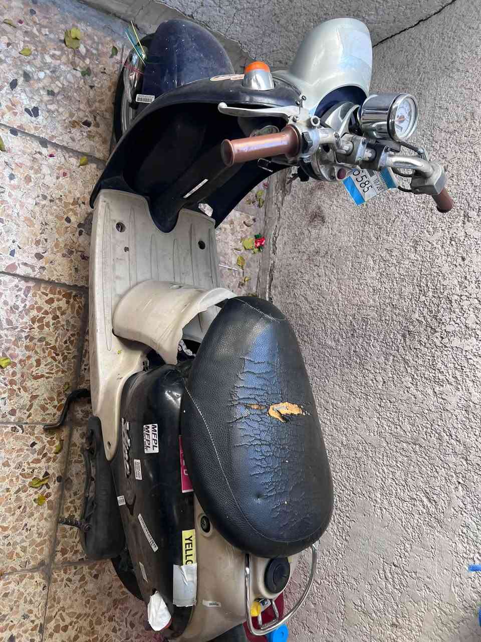 دراجه كلاسك للبيع شغاله الهندر مالتها بي صوت ونقص كابريتر خبطتلها وكامت تخمد
العنوان مدينه الصدر ***********

سعرها 150
