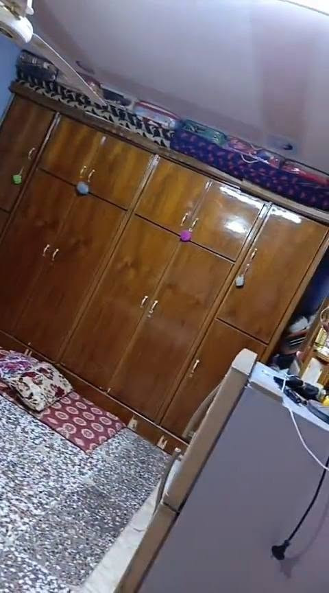 غرفة للبيع سعرها ٨٠٠ وبيها مجال
غرفه نضيفه ما عايزها شي مثل ما موضح بصورها 
مكاني الفلوجه
***********
*********** اتصل وتدلل
