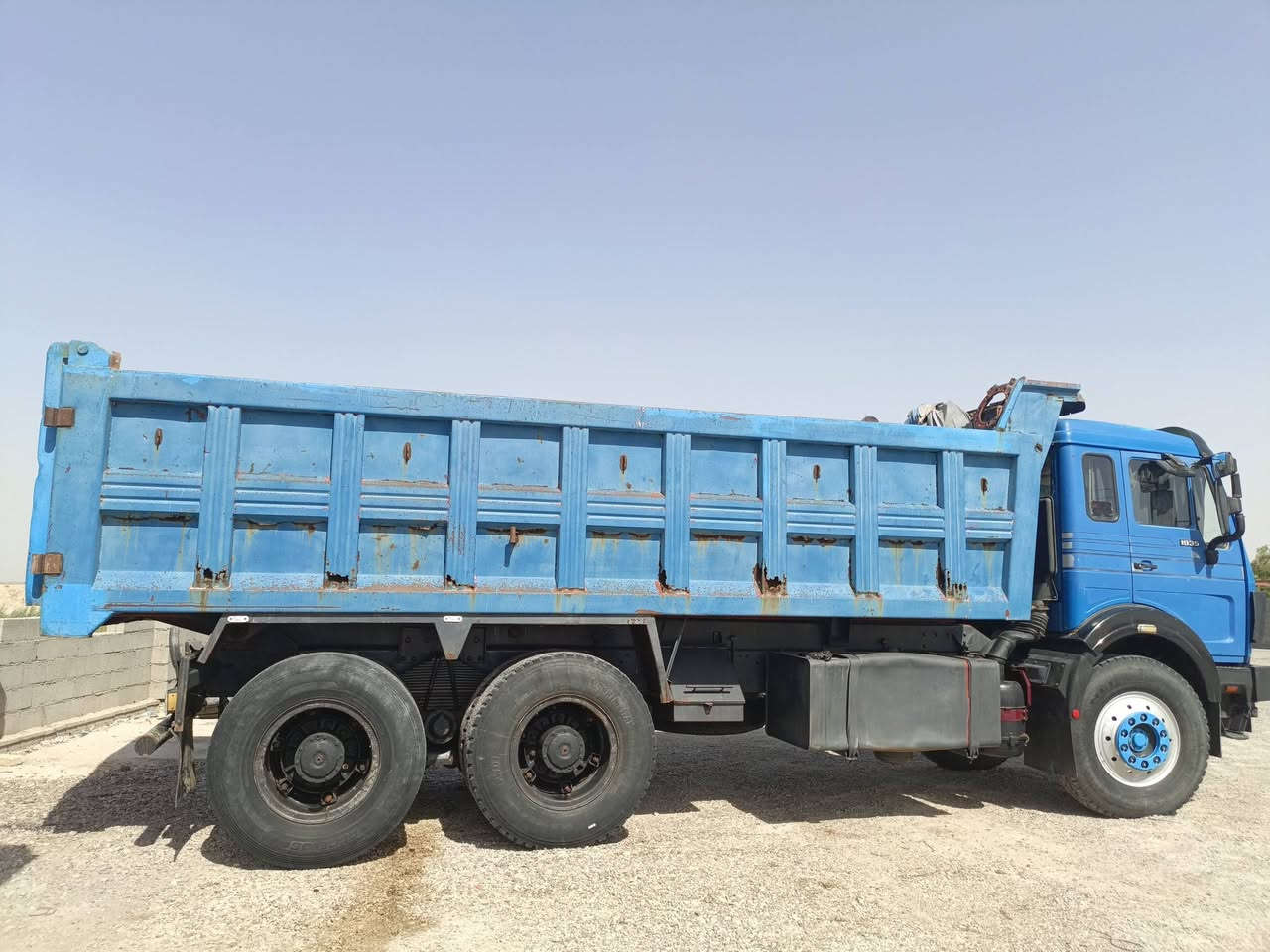 البي موديل 88بلادي محرك 35 دبل سوبر كير 160 مجموعه جيئاف شاصي بلادي  تخم تاير رقم انبار الماني البيع اومراوس اب فولفو موديل 92 راس تريله سكس او سنكل ***********
