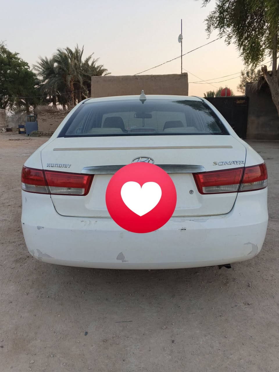 السلام عليكم سوناتا موديل 2007 خليجي مصبوغه صبغ عام جانت تكسي وحولتها ابيض خصوصي رقم نجف كير ومحرك مكفول حداديه 100/80 المكان الديوانيه للأستفسار اتصل على احد الأرقام *********** / ***********
